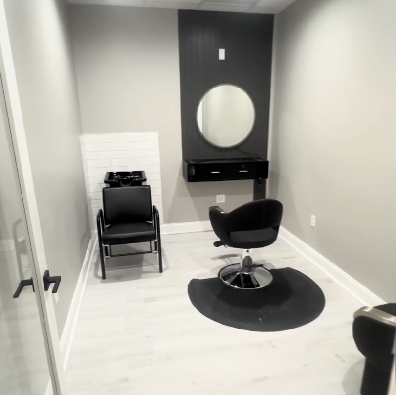 Salon suite rental in a Baltimore salon empowers entrepreneurship in the beauty industry, offering a professional and personalized space for independent stylists.