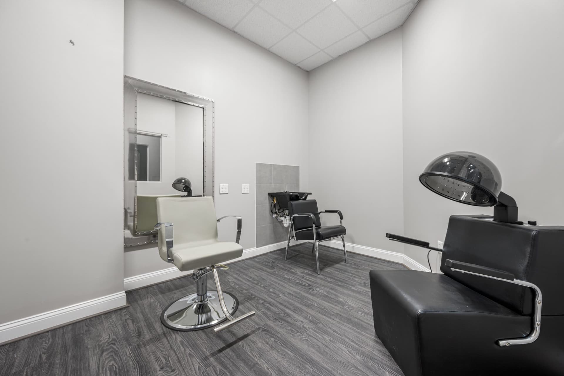 Quality Stylz salon suite