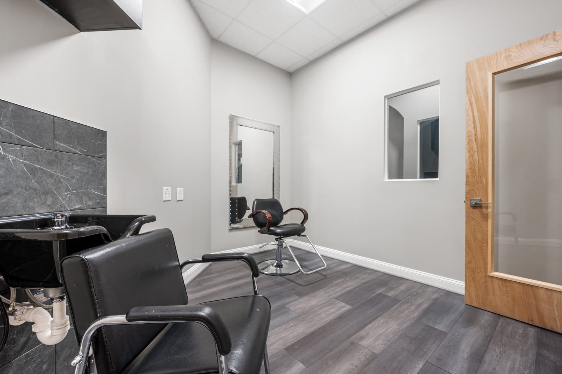 Quality Stylz salon suite