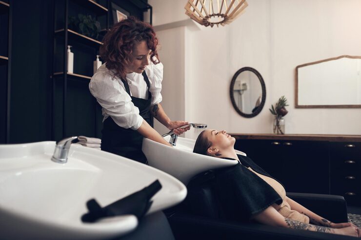 Quality Stylz Salon Suites is the top rated salon suite provider in the Baltimore area. Offering beauty professionals the best salon suites near Baltimore to run their independent beauty business. Hair stylists, estheticians, massage therapists, nail techs, and so many more can rent a salon suite in Lansdowne to achieve their beauty career dreams. Odenton salon suites, salon suites in Halethorpe, Lansdowne salon studios for rent, salon suites for rent in Pikesville, Odenton hair salon suites, salon suites near Glen Burnie, Salon suites for rent in Odenton, Lansdowne hair salon suites, salon studios for rent in owings Mills. Lansdowne salon suites, booth rental, beauty independence, salon suites near Baltimore